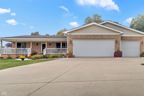 9958 Parker Ln, Cloverdale, IN, 46120-8410 | Card Image