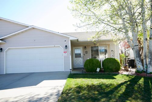 a-520 April Ln, Grand Junction, CO, 81504-4972 | Card Image