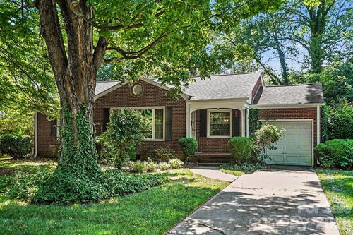 655 N 7th St, Albemarle, NC, 28001-4109 | Card Image
