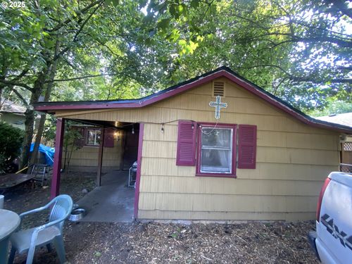 11126 Se Boise St, Portland, OR, 97266-2205 | Card Image