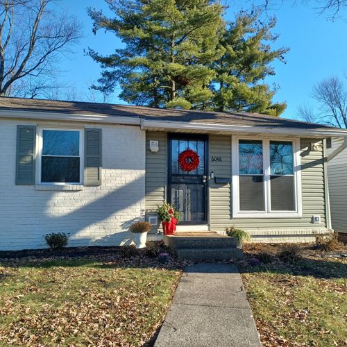 6048 Pinemoor St, Columbus, OH, 43229-2819 | Card Image