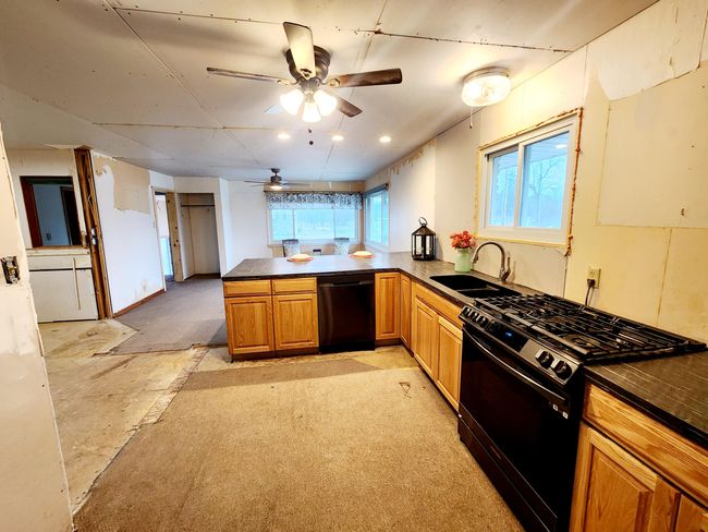 13910 M 40, House other with 4 bedrooms, 4 bathrooms and null parking in Gobles MI | Image 6