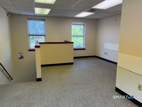 86 Park St, Hartford, CT, 06106-2524 | Card Image
