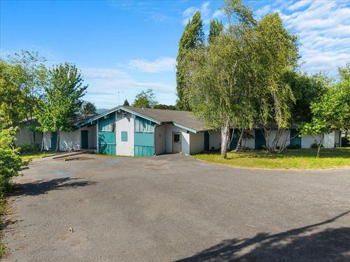 4555 Valley West Blvd, Arcata, CA, 95521-4683 | Card Image