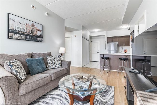 221 - 640 Sauve St, House attached with 2 bedrooms, 2 bathrooms and 1 parking in Milton ON | Image 18