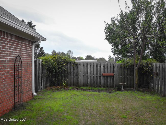 Stone Cross Backyard 2 | Image 10