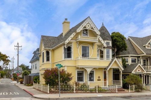 132 Forest Ave, Pacific Grove, CA, 93950 | Card Image