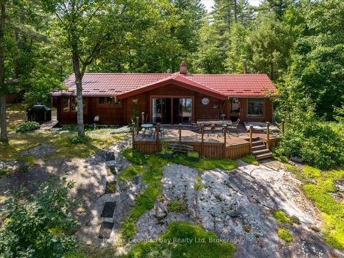 70547 Severn River Shore, Muskoka, ON, L0K1E0 | Card Image