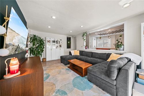 24-148 S Seneca Cir, Anaheim, CA, 92805 | Card Image