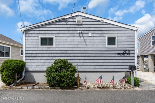 208 Mallard Ln, Lavallette, NJ, 08735-1615 | Card Image