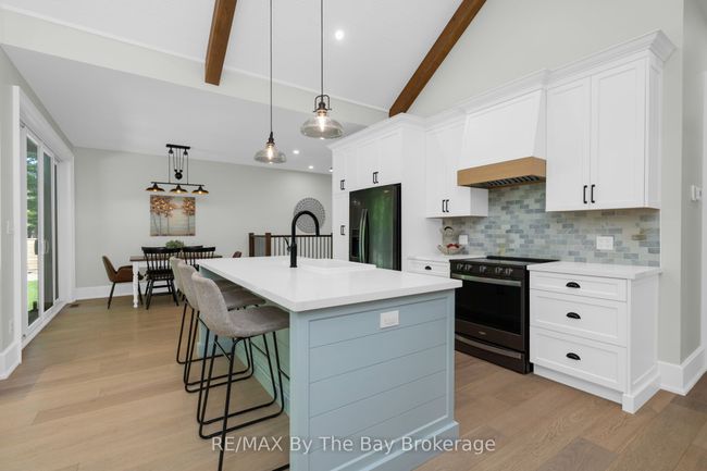 76 Old Aspdin Rd, House other with 4 bedrooms, 3 bathrooms and 6 parking in Utterson ON | Image 14