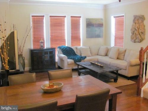 20631 Sibbald Sq, ASHBURN, VA, 20147-4066 | Card Image