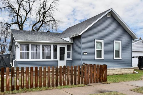 162 Sioux St, Winona, MN, 55987-2873 | Card Image