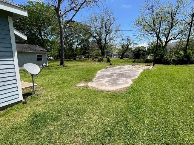 1320 9 Th St, House other with 3 bedrooms, 2 bathrooms and null parking in Port Arthur TX | Image 12