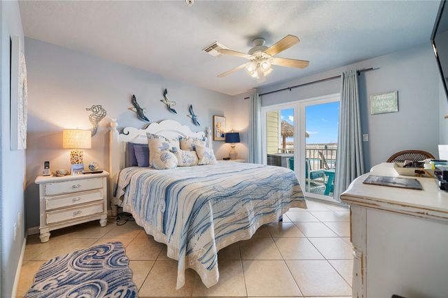 1006 - 5495 State Highway 361, Condo with 2 bedrooms, 2 bathrooms and null parking in Port Aransas TX | Image 23