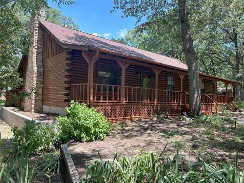105 Santee Dr, Lake Kiowa, TX, 76240-9476 | Card Image