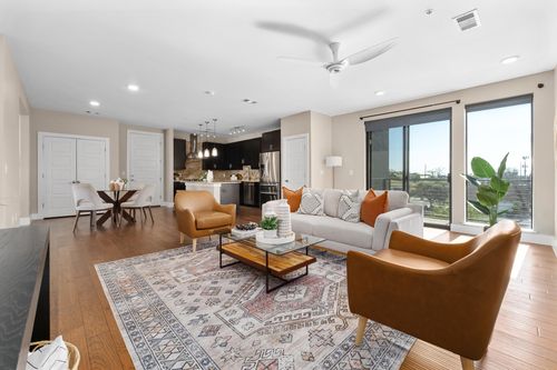 unit-402-1615 E 7th St, Austin, TX, 78702-3383 | Card Image