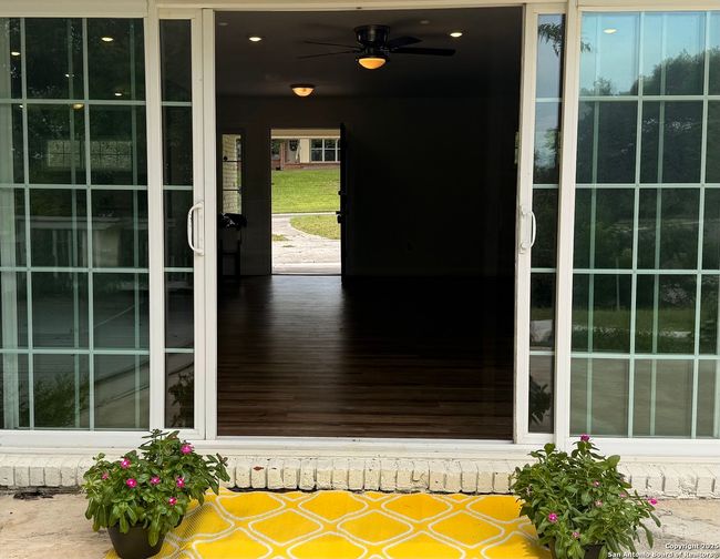 124 Herweck Dr, House other with 4 bedrooms, 3 bathrooms and null parking in Castle Hills TX | Image 26