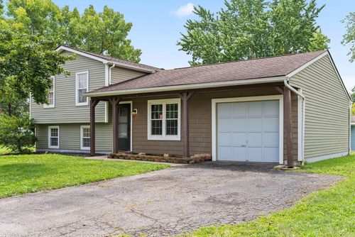 655 Blarney Stone Ct, Galloway, OH, 43119-9112 | Card Image