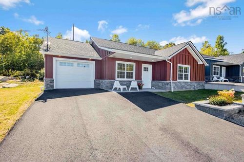 7 Lions Club Rd, Fox Point, NS, B0J1T0 | Card Image