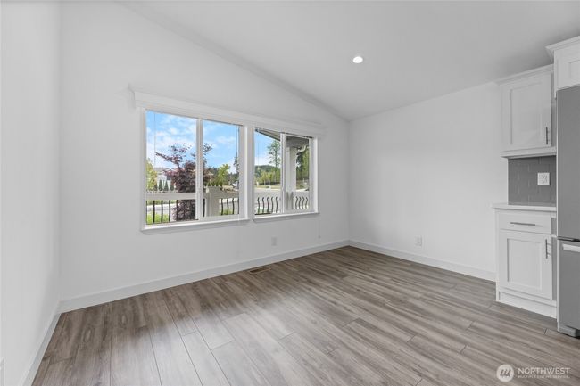 Dining Area | Image 8