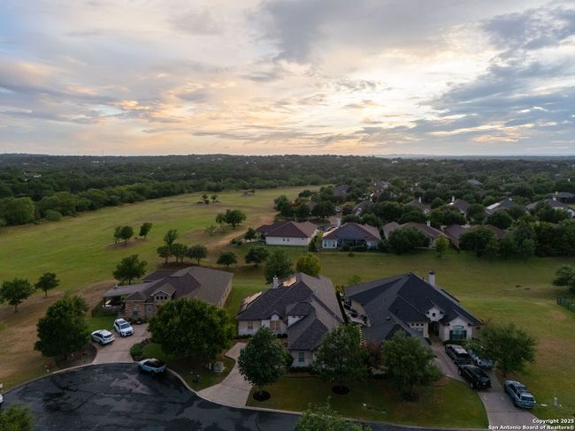 30007 Cibolo Path, House other with 3 bedrooms, 3 bathrooms and null parking in Fair Oaks Ranch TX | Image 50