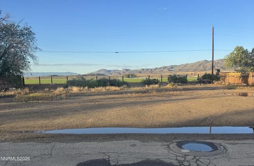 12 Penrose Dr, Yerington, NV, 89447-9750 | Card Image