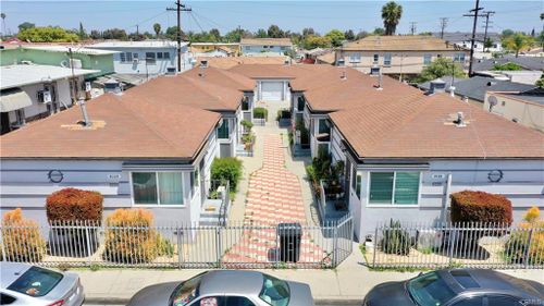 8160 Seville Avenue, South Gate, CA, 90280 | Card Image