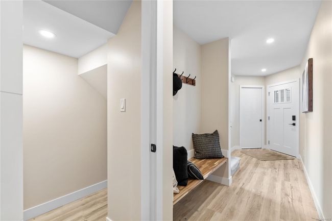 720 Stonebrook Lane, House other with 3 bedrooms, 3 bathrooms and 1 parking in Langford BC | Image 7