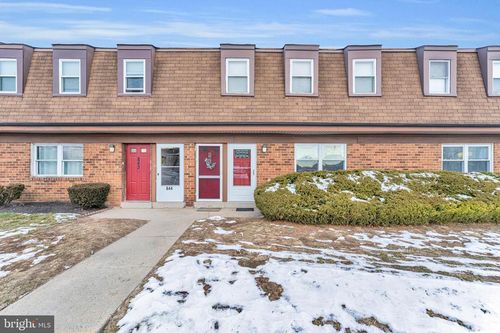 845 Henri Ct, BURLINGTON, NJ, 08016-2224 | Card Image