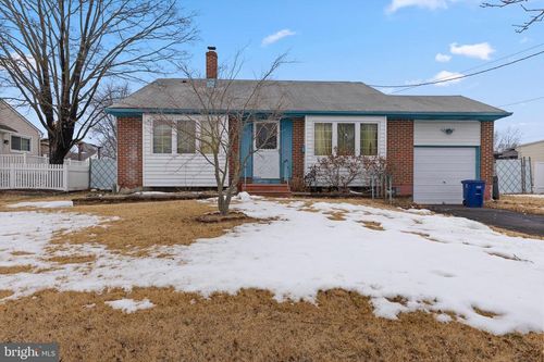 409 N Garden Blvd, Beverly, NJ, 08010-2138 | Card Image