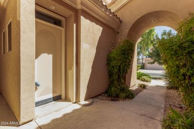 1101 - 3800 S Cantabria Circle, Townhouse with 2 bedrooms, 2 bathrooms and null parking in Chandler AZ | Image 3