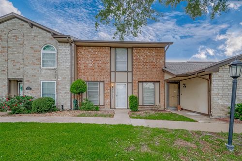 11770 S Kirkwood Rd, Meadows Place, TX, 77477-1360 | Card Image