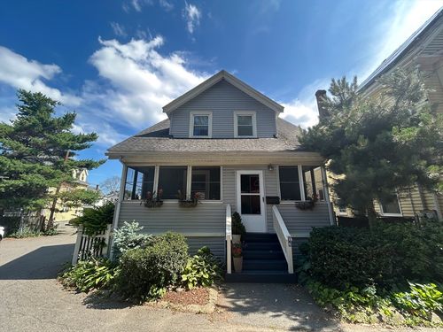 16 Caldwell Cres, Lynn, MA, 01902-1622 | Card Image