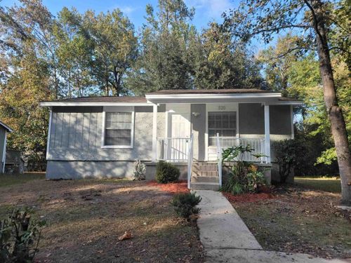 520 Pasco Ct, Tallahassee, FL, 32305-6877 | Card Image