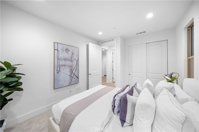 168 Somera, House other with 5 bedrooms, 4 bathrooms and 2 parking in Irvine CA | Image 19
