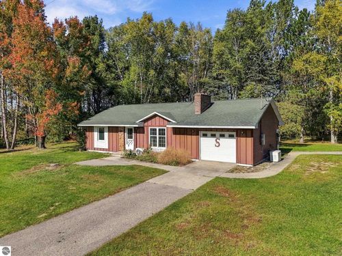 5070 W Sanborn Road, Lake City, MI, 49651 | Card Image