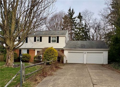 108 Grandvue Dr, Brighton Twp, PA, 15009-9779 | Card Image
