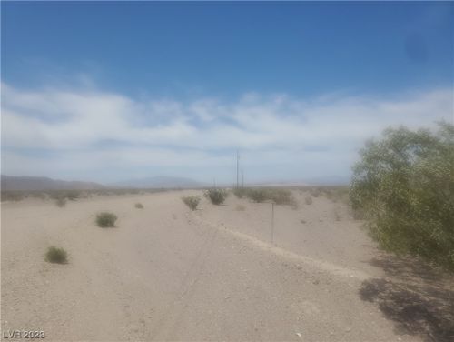 2819 N Wagon Ct, Amargosa Vly, NV, 89020 | Card Image