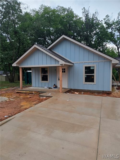 2132 4th Street E, Tuscaloosa, AL, 35404 | Card Image