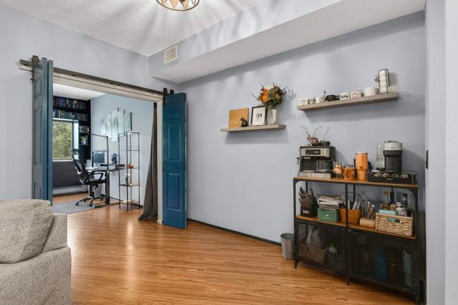 Roomier ceiling height enhances sense of space and openness | Image 12