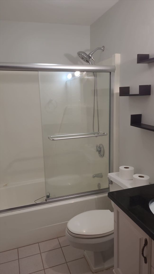 APT-303 - 38 Carter St, Condo with 2 bedrooms, 1 bathrooms and 1 parking in Everett MA | Image 35
