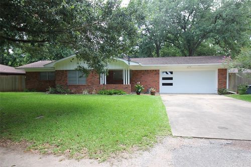 616 Frankie St, Wharton, TX, 77488-2906 | Card Image