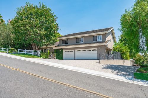 22536 Ridge Line Rd, Diamond Bar, CA, 91765-3229 | Card Image