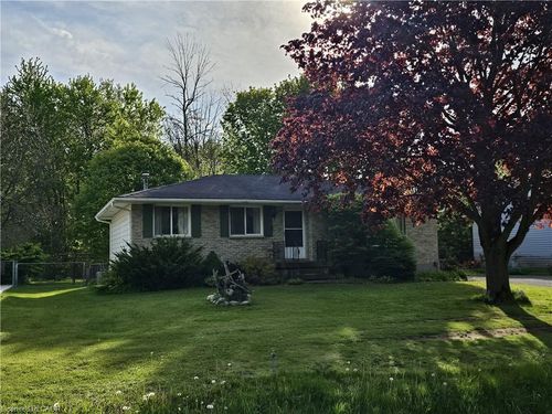 1682 Charlotteville East Quarter Li Rd, Simcoe, ON, N3Y4K5 | Card Image