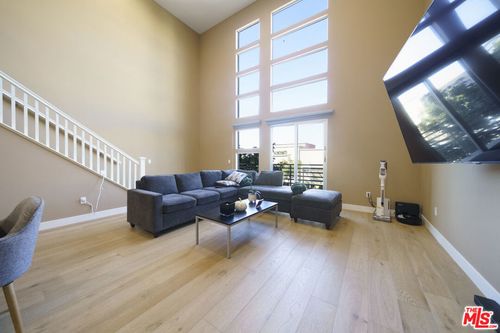unit-d-1520 W Artesia Sq, Gardena, CA, 90248-4743 | Card Image