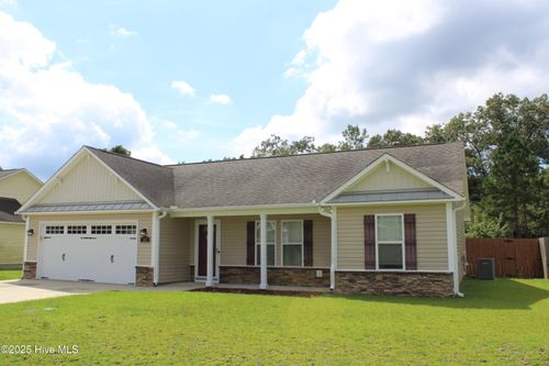 119 Gobblers Way, Richlands, NC, 28574-8006 | Card Image