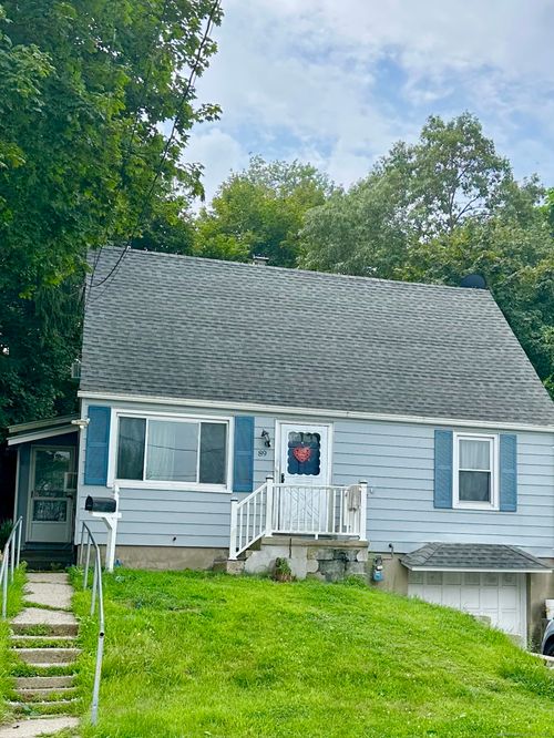 89 Rockledge Dr, Waterbury, CT, 06706-2346 | Card Image