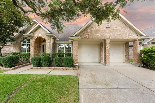 2618 Parkbriar Ln, Pearland, TX, 77584-4999 | Card Image
