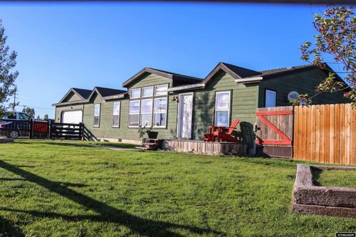 5 Wild West Pl, Pinedale, WY, 82941-7700 | Card Image